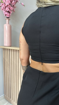 CONJUNTO DE CROPPED + SAIA MID - comprar online