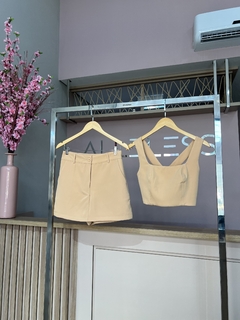 CONJUNTO DE SHORT SAIA + CROPPED na internet