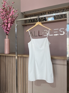 VESTIDO JULIA SEM FENDA na internet