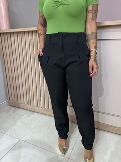 CALÇA COM PREGAS - Allbless