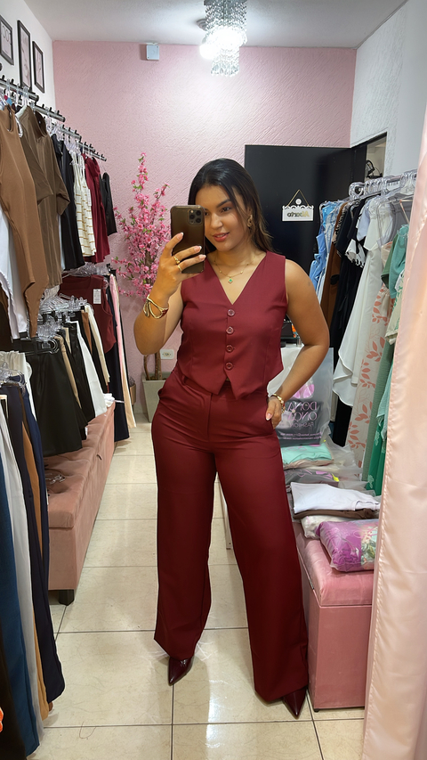 Conjunto feminino alfaiataria Marsala - comprar online