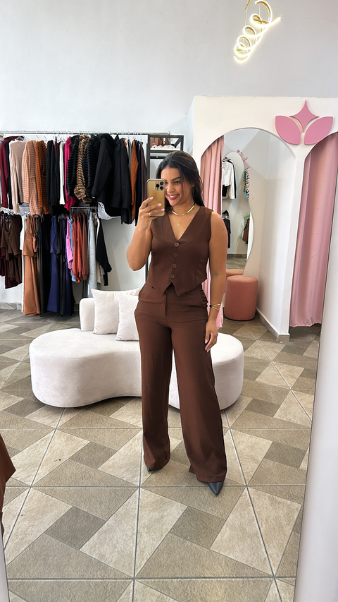 Conjunto feminino alfaiataria marrom - comprar online