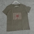Remera Under en internet