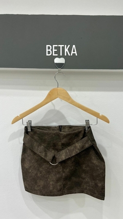 POLLERA ECOCUERO CINTO