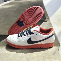 Imagen de Nike SB Dunk Low Pro Hennessy 2020