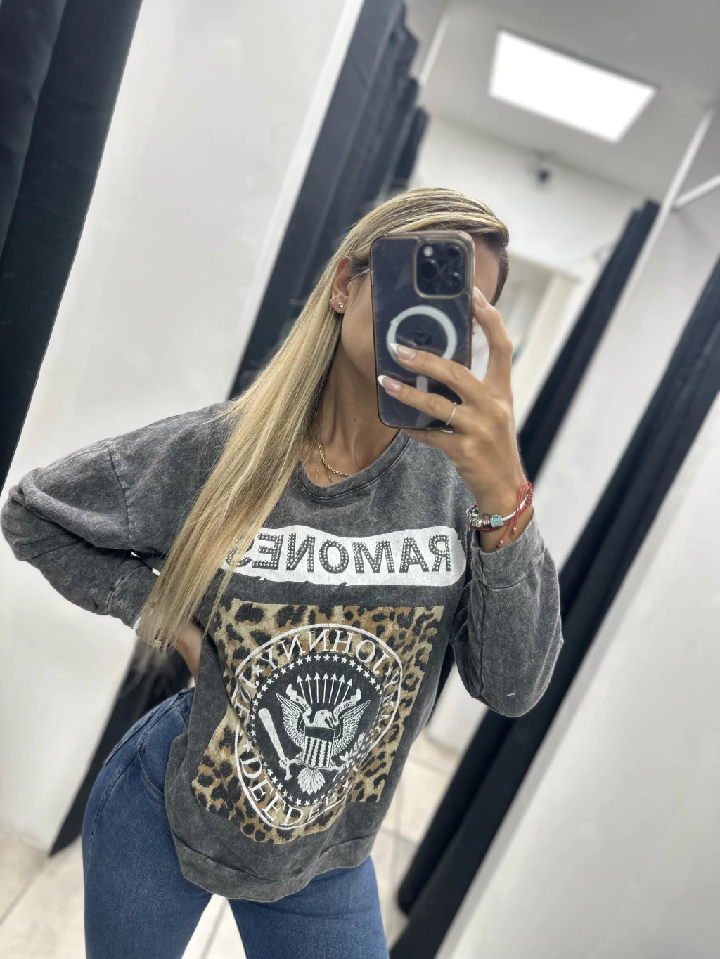 Buzo batick Ramones