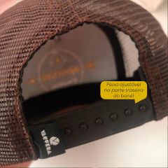 Boné da marca vaquera com estampa brasão vaquera.
