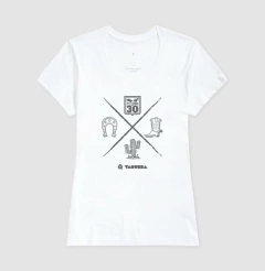 Camiseta feminina de algodão com estampa clube dos 30 ícones.