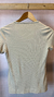 Blusa Suellen Bege na internet