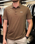 Polo c/ logo alto relevo marrom