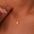 Collar de inicial negrita - comprar en línea