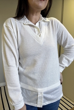 BLUSA TRICÔ COM CAMISA (branco) - comprar online
