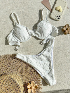 Bikini Oporto en internet