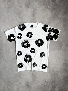 Remeras denim tears - pragatti