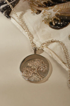 Collar Nami - Nikkō