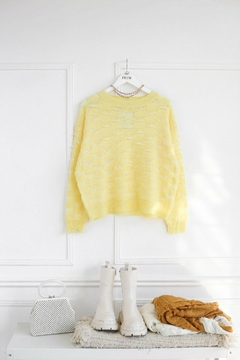 Sweater deshilachado
