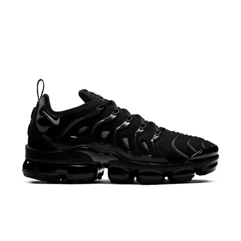 vapormax plus all black