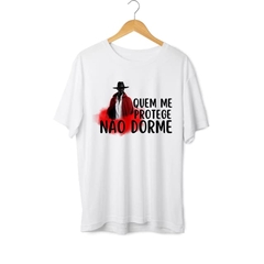 Camiseta Exú - Quem me Protege - Umbanda Candomblé - Unissex - comprar online