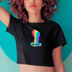 Cropped Mão da Resistência - ORGULHO - Branco - Preto - LGBT - comprar online