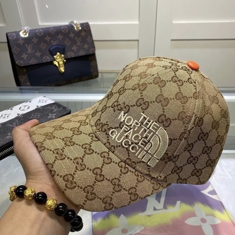 GORRA GUCCI X NF