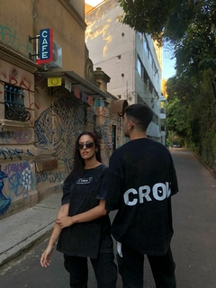Remera CROW