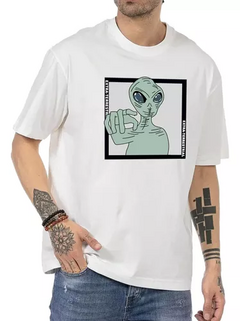 Playera Blanca Estampada Alien
