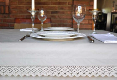 Mantel Dentelle Ecocuero - Puntilla - Impermeable - 1.40x2.30M