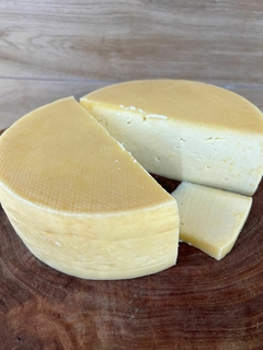 QUEIJO MEIA CURA - comprar online
