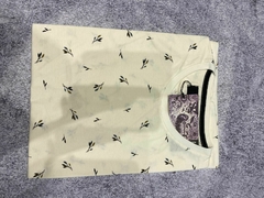 Remera Flores