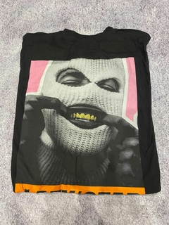 Remera Encapuchado