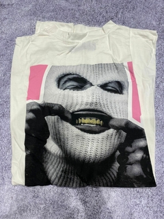 Remera Encapuchado