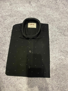 Camisa con corazones medianos manga larga