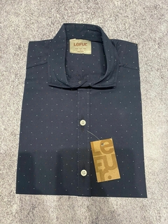 Camisa con puntitos manga larga