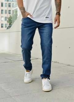 Jean recto clasico elastizzado