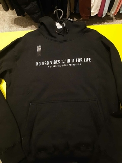 Buzo CR No bad vibes