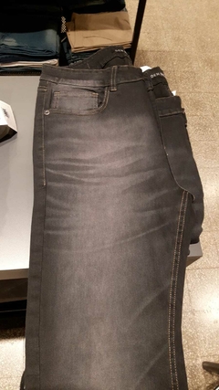 Jean Elastizado Carbon