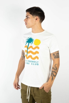 Remera Elvn Club