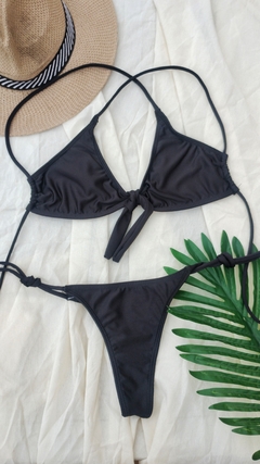 Bikini negra lisa