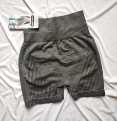 Short push Up - Estilo Vama