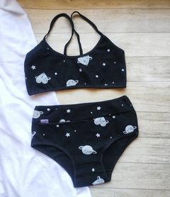 Conjunto TINA nena en internet