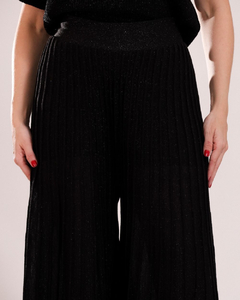 Calça Pantalona Plissada Lorex na internet