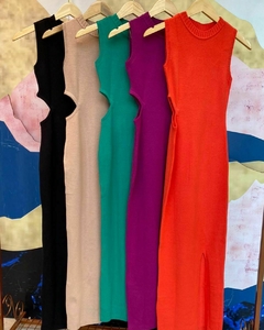 Imagem do VESTIDO MIDI MODAL RECORTE FENDA FRONTAL