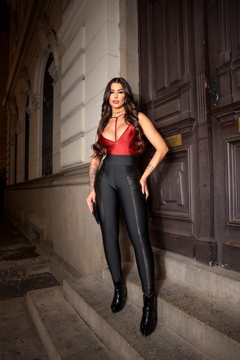 Calça Montaria Cirre Lateral Peixe