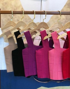 Imagem do CROPPED MODAL DECOTE RETO