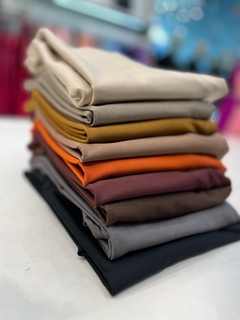 Calça Legging Suplex com 'Pezinho' - loja online