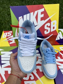 Nike dunk Low celeste en internet