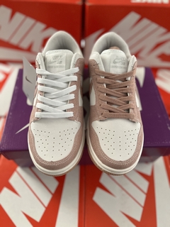 Dunk Low SB Rosa Glitter
