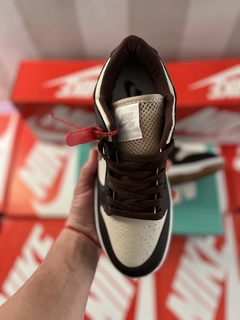 Nike Dunk Low café - Multimarcas Y C