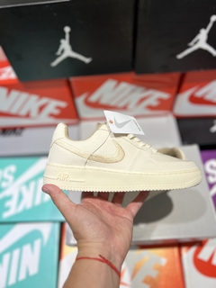 Nike Stussy Beige en internet