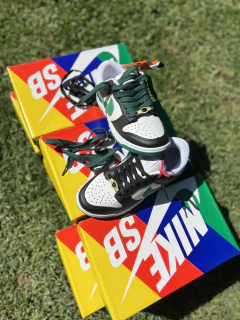 Dunk Low Premium Negro/Verde - comprar online